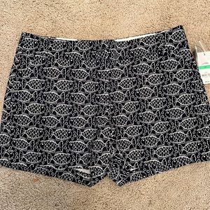 NWT Crown & Ivy 8P Fish Shorts